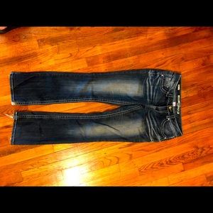 Very cute boot cut jeans